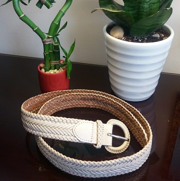 Talbots Accessories - Ivory Leather Talbots Belt